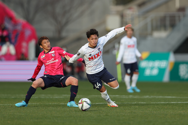 Tokyo vs Hiroshima "Battle of Contrasting Offense and Defense" / Satoshi Hojo (Soccer Writer)